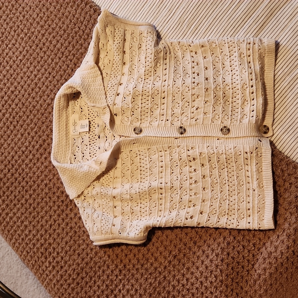 Jessica Simpson sweater